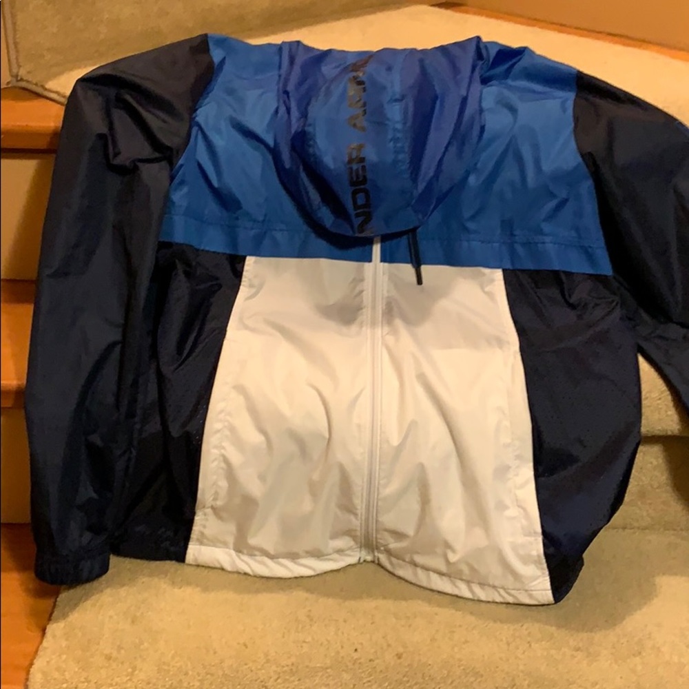 Wind Breaker